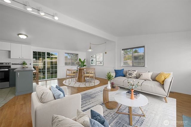2267 Hawthorne Street, Ferndale, WA 98248