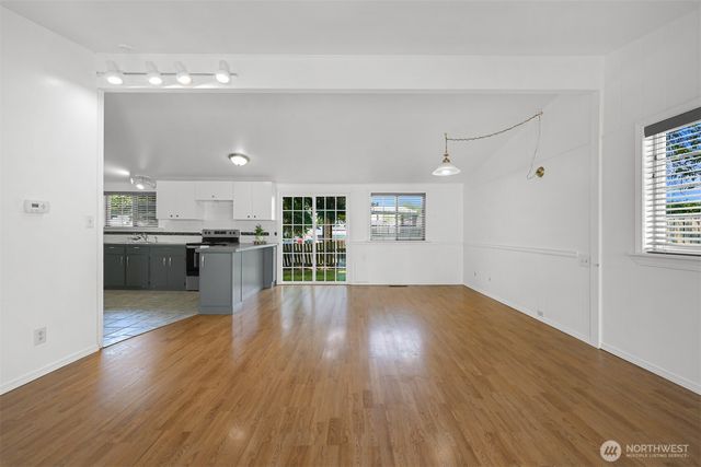 2267 Hawthorne Street, Ferndale, WA 98248