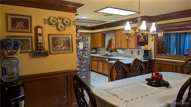 2104 Harvey Street, Mcallen, TX 78501