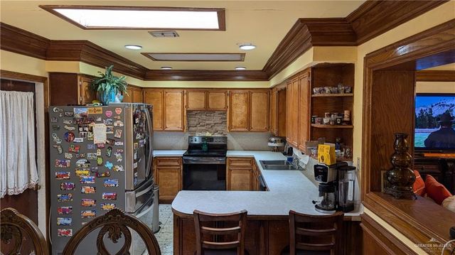 2104 Harvey Street, Mcallen, TX 78501