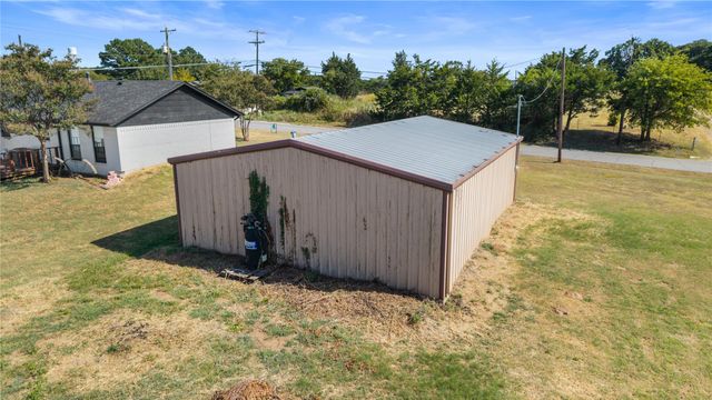 1901 E Texas Street, Denison, TX 75021