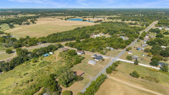 1901 E Texas Street, Denison, TX 75021