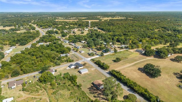 1901 E Texas Street, Denison, TX 75021