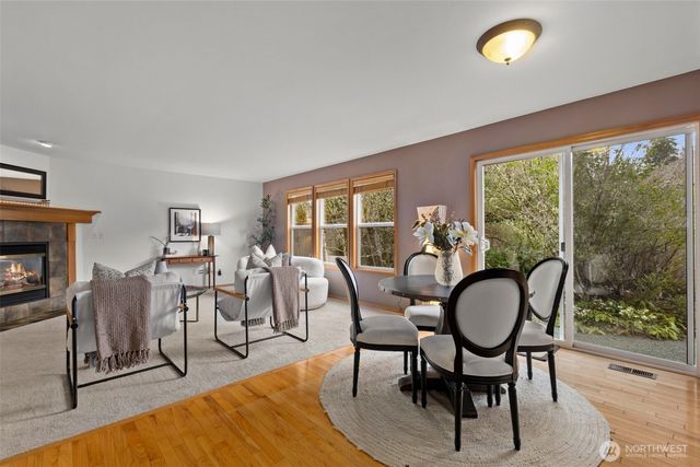 9944 228th Terrace NE, Redmond, WA 98053