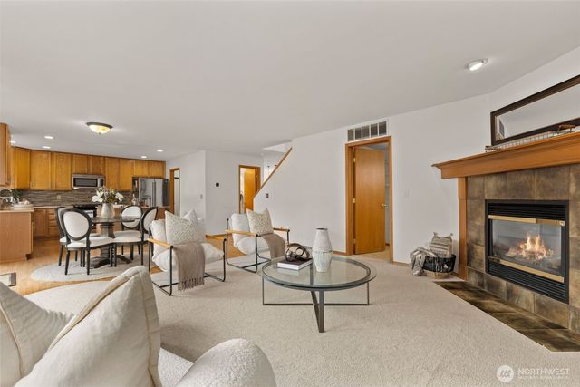 9944 228th Terrace NE, Redmond, WA 98053