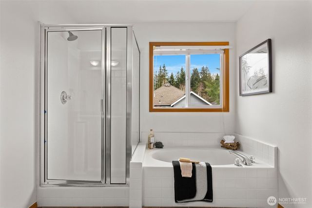 9944 228th Terrace NE, Redmond, WA 98053