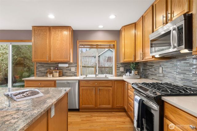 9944 228th Terrace NE, Redmond, WA 98053