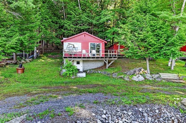 2550 S Shore Road, Day, NY 12835