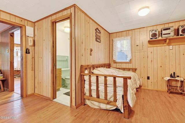 2550 S Shore Road, Day, NY 12835