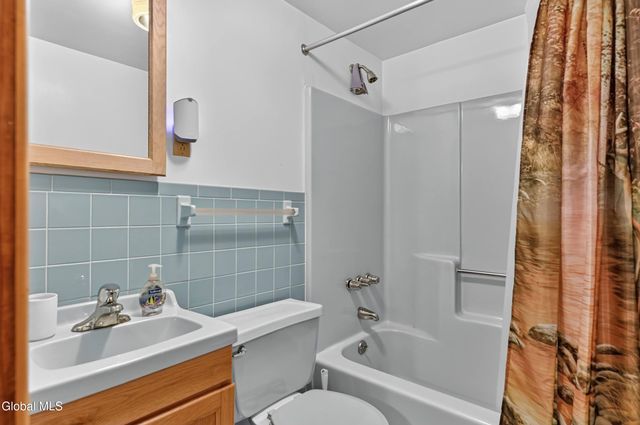 2550 S Shore Road, Day, NY 12835