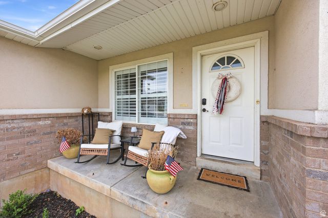 103 W 2250 N, Layton, UT 84041