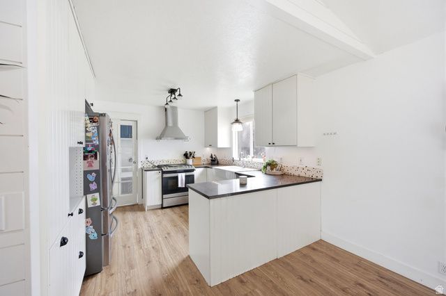 103 W 2250 N, Layton, UT 84041