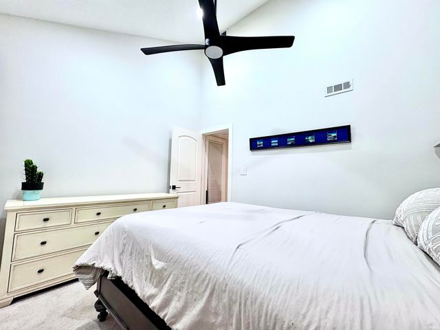 9444 S Lake Ridge Drive, Bloomington, IN 47401