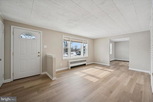 513 STEWART RD, Hatboro, PA 19040