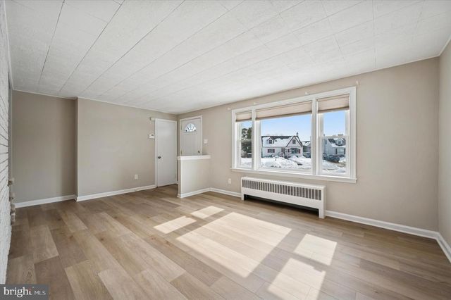 513 STEWART RD, Hatboro, PA 19040