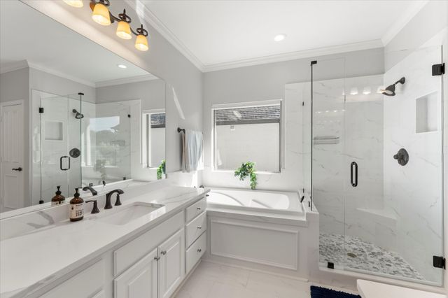 359 Saint Andrews Drive, Mabank, TX 75156