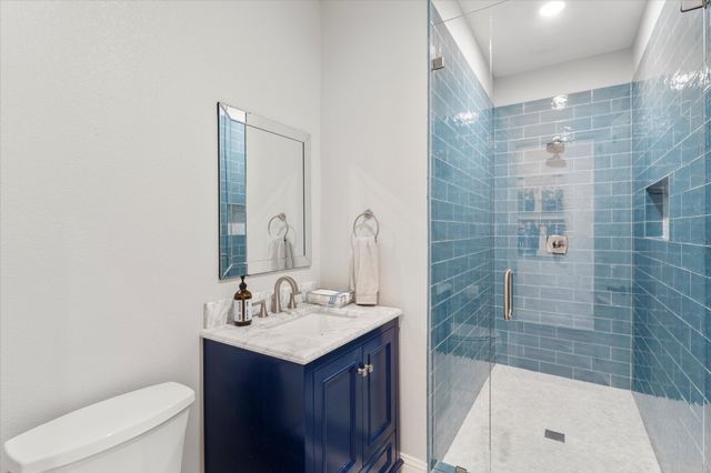 359 Saint Andrews Drive, Mabank, TX 75156