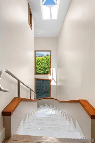 7911 El Paseo Grande, La Jolla, CA 92037