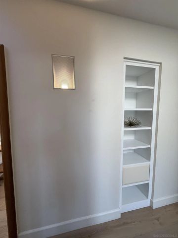 7911 El Paseo Grande, La Jolla, CA 92037