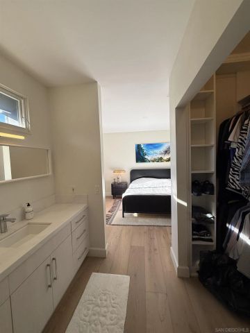 7911 El Paseo Grande, La Jolla, CA 92037