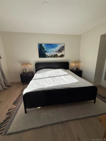 7911 El Paseo Grande, La Jolla, CA 92037