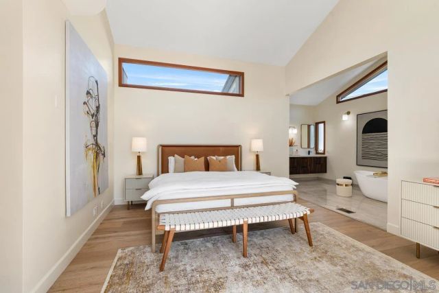 7911 El Paseo Grande, La Jolla, CA 92037