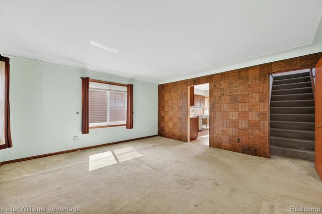 1135 Chestnut Street, Wyandotte, MI 48192