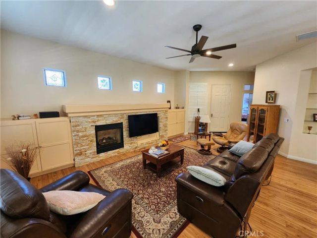 4968 Oakhurst Avenue, Banning, CA 92220