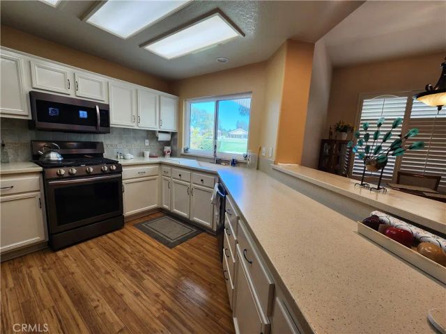 4968 Oakhurst Avenue, Banning, CA 92220