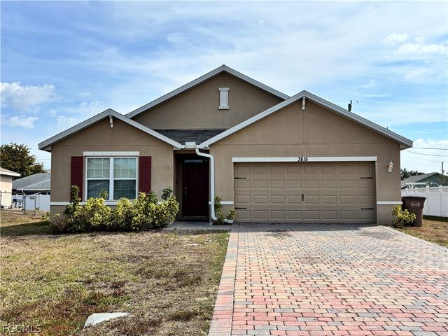 3815 SW 11th PL, Cape Coral, FL 33914