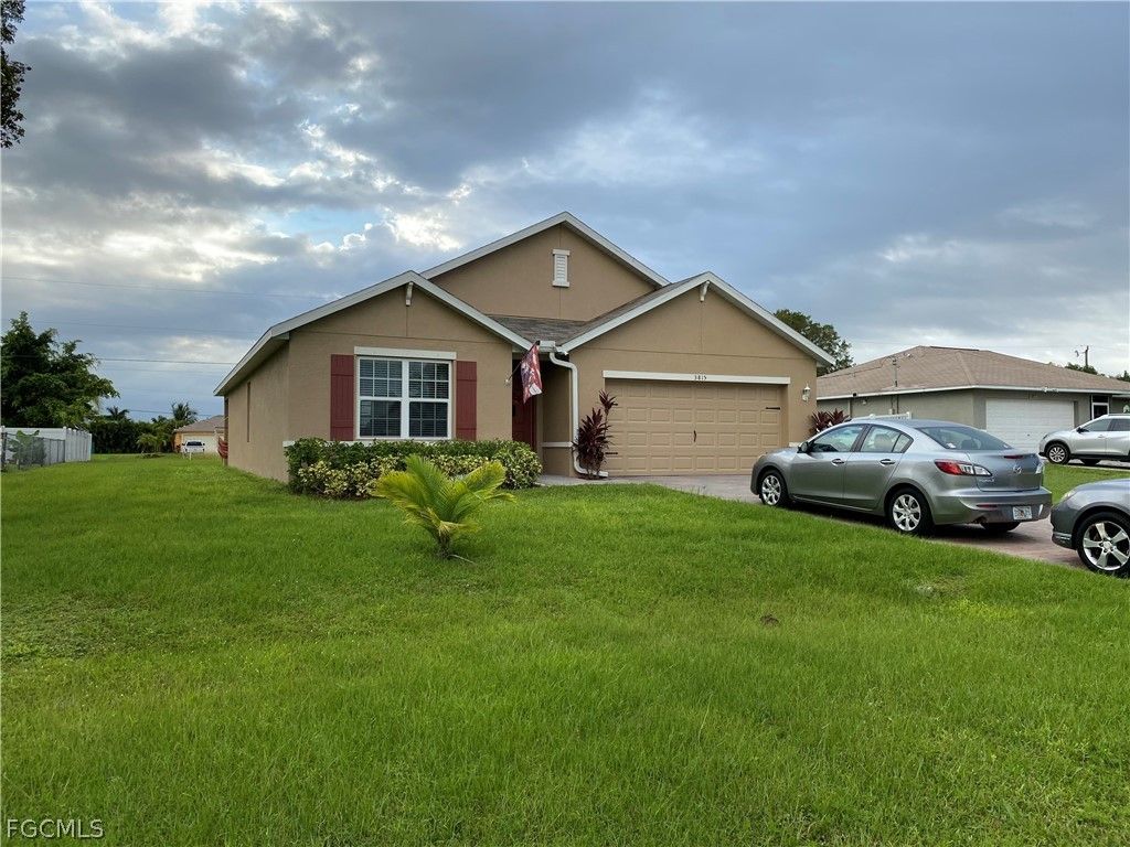 3815 SW 11th PL, Cape Coral, FL 33914