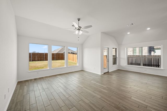 4553 Sweet Clover Lane, Fort Worth, TX 76036