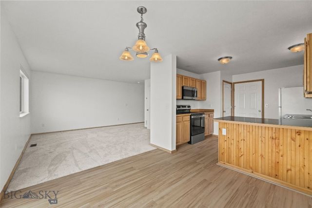 173 E Magnolia Drive, Belgrade, MT 59714