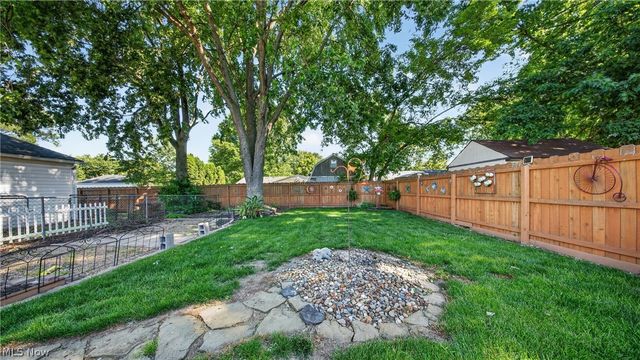 33848 David Drive, North Ridgeville, OH 44039