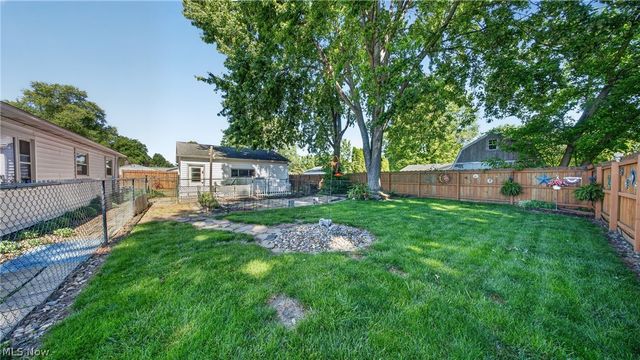 33848 David Drive, North Ridgeville, OH 44039