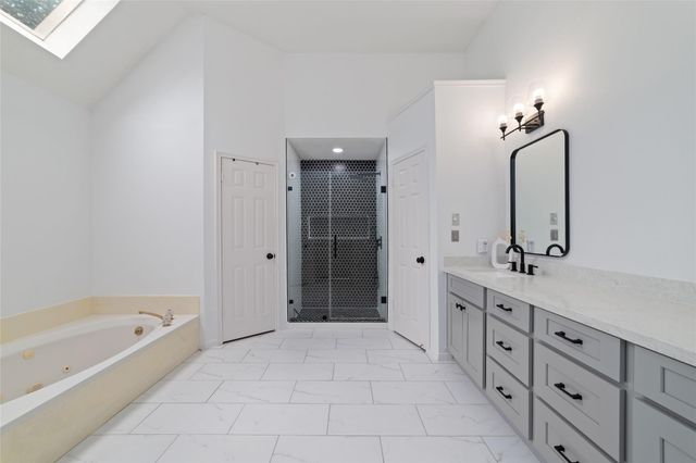 3914 Felicia Drive, Sugar Land, TX 77479