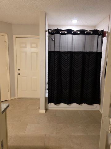 715 Snapdragon Trail, Mesquite, TX 75149