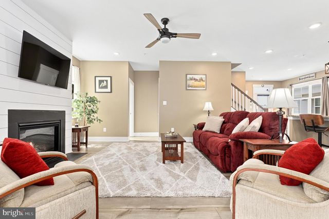 1011 FURGESON LN, Frederick, MD 21702