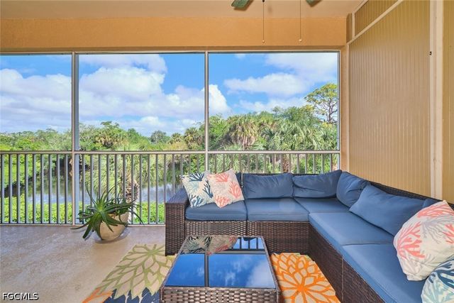 15256 Riverbend BLVD 202, North Fort Myers, FL 33917