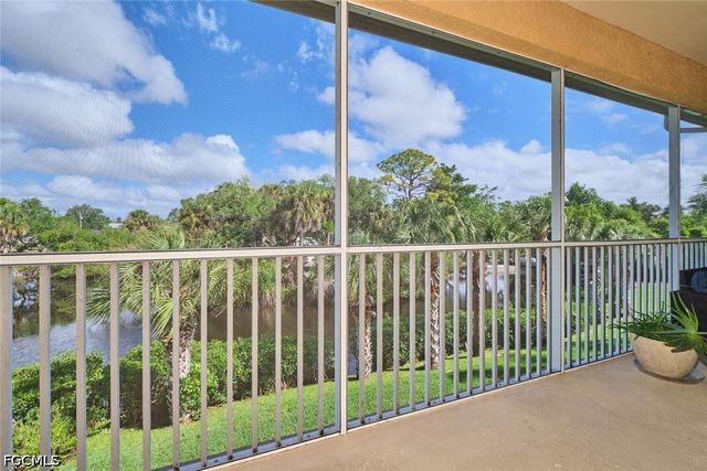 15256 Riverbend BLVD 202, North Fort Myers, FL 33917