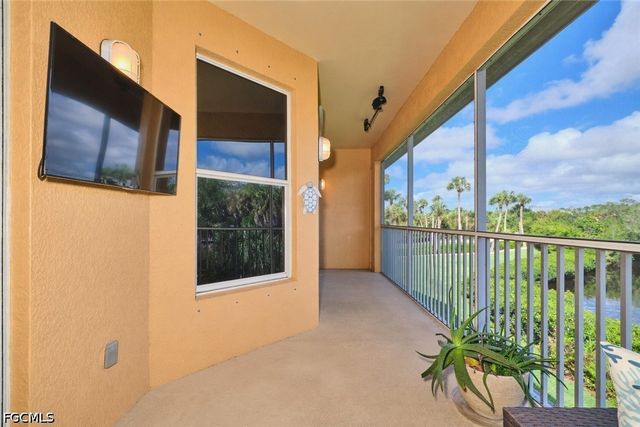 15256 Riverbend BLVD 202, North Fort Myers, FL 33917