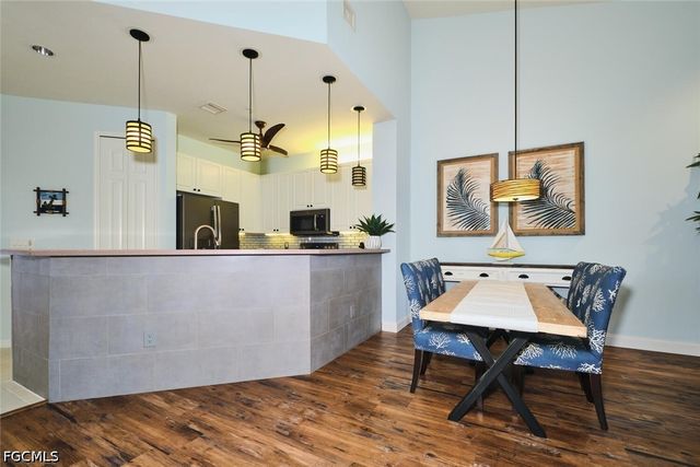 15256 Riverbend BLVD 202, North Fort Myers, FL 33917