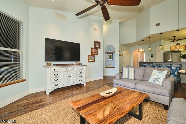 15256 Riverbend BLVD 202, North Fort Myers, FL 33917