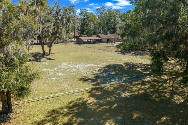 3551 E HIGHWAY 329, Anthony, FL 32617