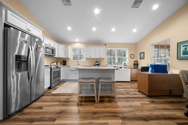 3551 E HIGHWAY 329, Anthony, FL 32617