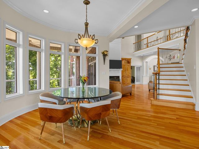 204 E Caledonia Court, Inman, SC 29349