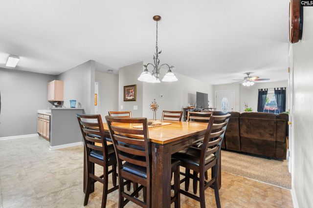 121 Wigmore Ln, Lexington, SC 29072