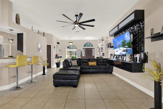 9656 FOX HEARST ROAD, Tampa, FL 33647