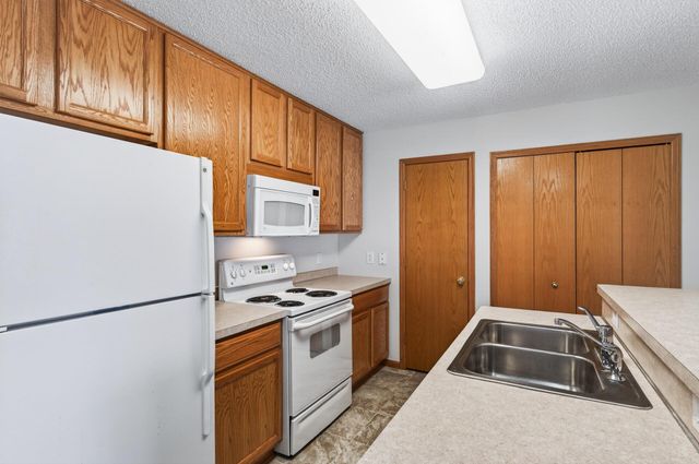 7104 139th Avenue NW, Ramsey, MN 55303