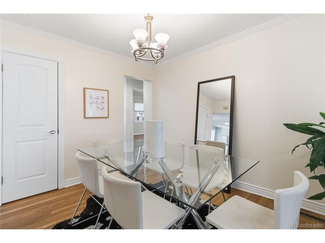 1225 Roslyn St, Denver, CO 80220